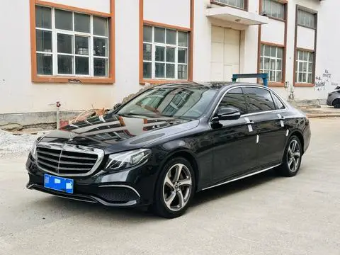 Mercedes-Benz E-Class 2016 — фото 1