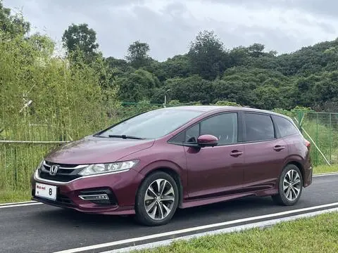 Honda Jade 2017 — фото 1