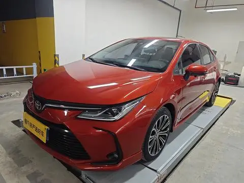 Toyota Corolla 2019 — фото 1