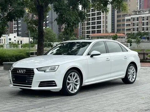Audi A4L 2018