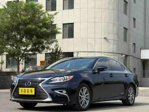 Lexus ES 2015