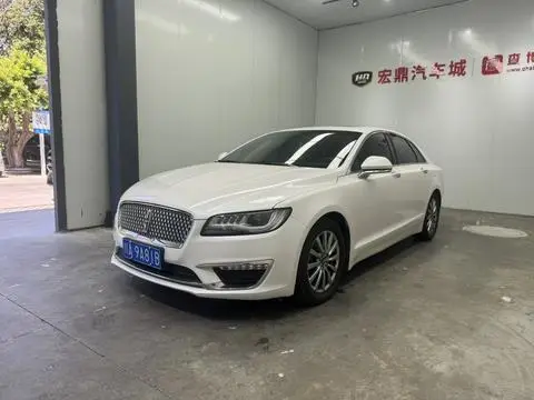 Lincoln MKZ 2018