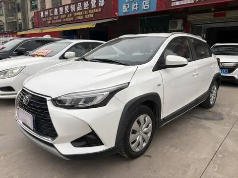 Toyota YARIS L 2020 — фото 1