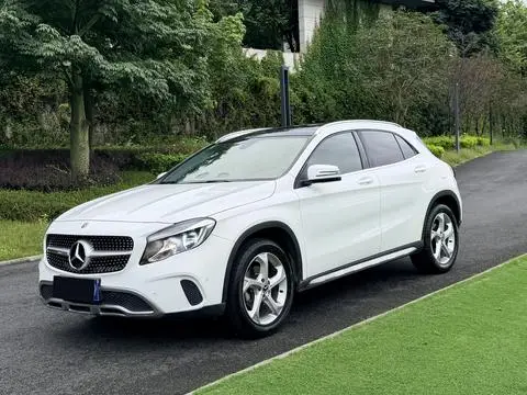 Mercedes-Benz GLA 2017