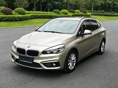 BMW 2 Series 旅行车 2016