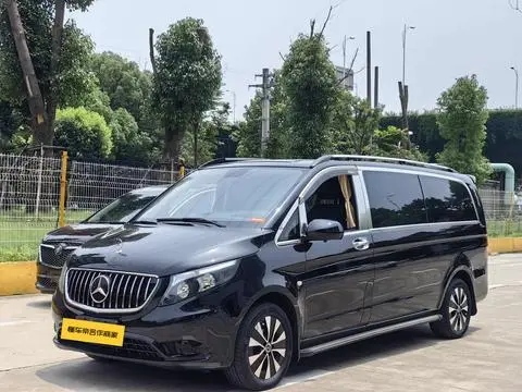 Mercedes-Benz 威霆 2021