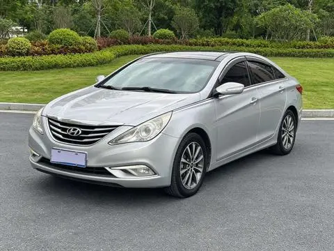 Hyundai 索纳塔八 2013
