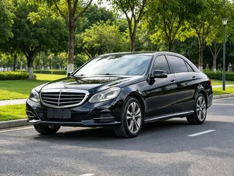 Mercedes-Benz E-Class 2015