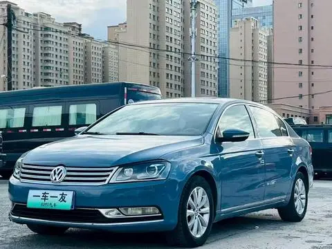 Volkswagen Magotan 2012