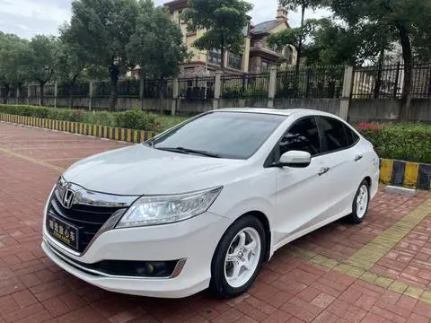 Honda Crider 2016