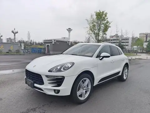 Porsche Macan 2014