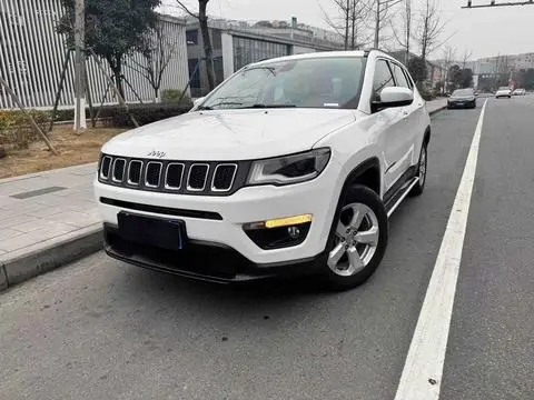 Jeep 指南者 2017