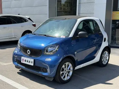 smart fortwo 2018