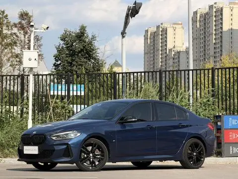 BMW 1 Series 2021