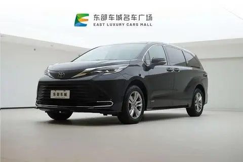 Toyota 赛那 2024