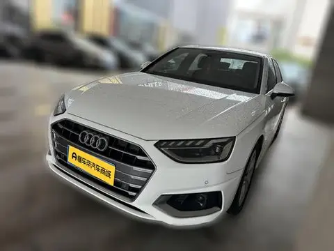 Audi A4L 2020