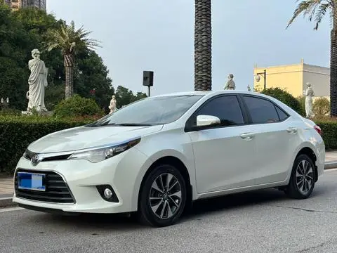 Toyota 雷凌 2014