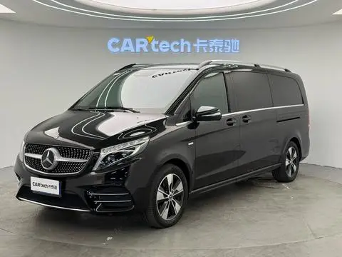 Mercedes-Benz V-Class 2020 — фото 1