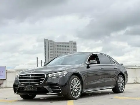 Mercedes-Benz S-Class 2023
