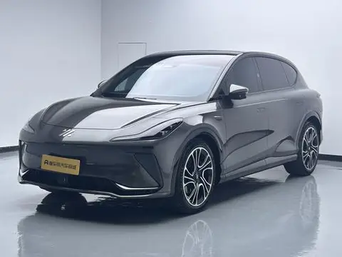 IM Motors 智己LS7 2023