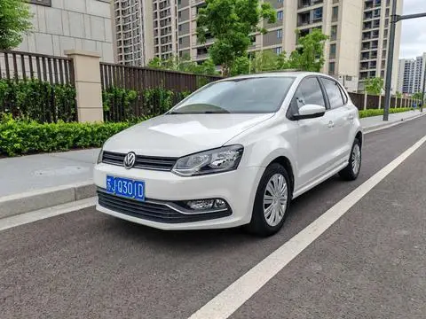 Volkswagen Polo 2018 — фото 1