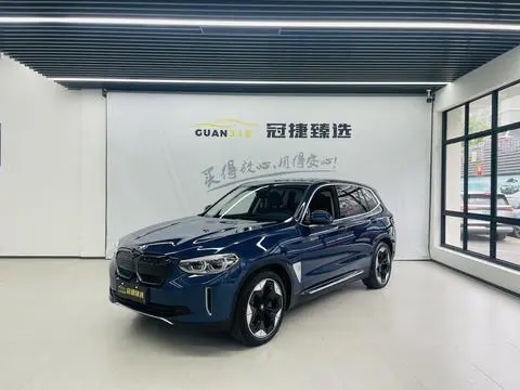 BMW iX3 2021
