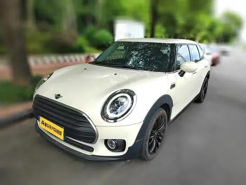 MINI CLUBMAN 2019