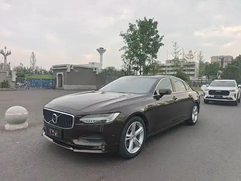 Volvo S90 2018