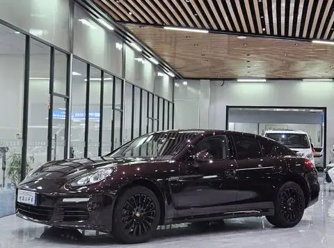 Porsche Panamera 2016