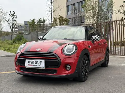 MINI MINI 2019