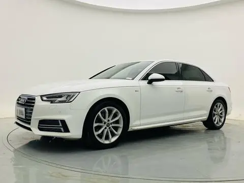 Audi A4L 2018