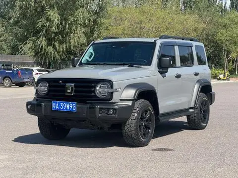 TANK 300 2023