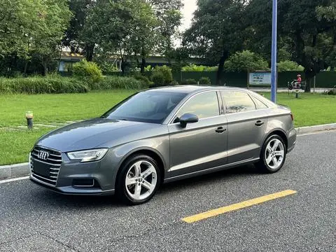 Audi A3 2020 — фото 1