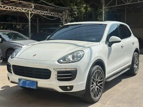Porsche Cayenne 2016