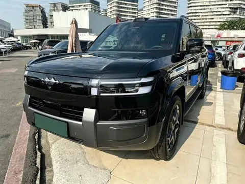 BYD Leopard 钛7 PHEV 2025