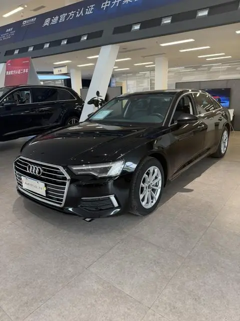 Audi A6L 2022