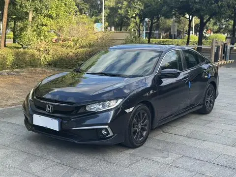 Honda Civic 2019 — фото 1