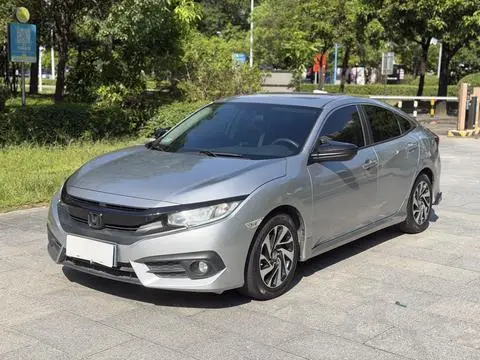 Honda Civic 2016 — фото 1