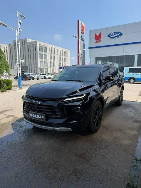 Chevrolet 开拓者 2023