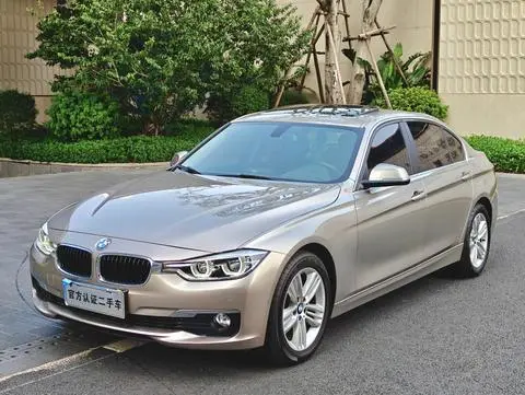 BMW 3 Series 2017 — фото 1