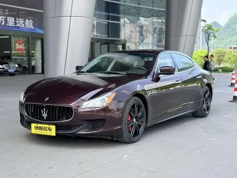 Maserati Quattroporte 2013