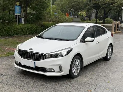 Kia K3 2016 — фото 1