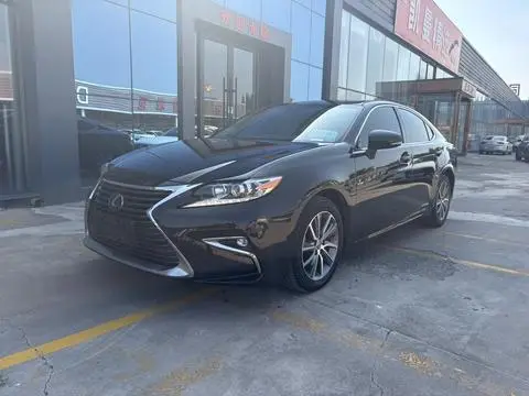 Lexus ES 2015