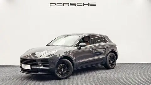 Porsche Macan 2021