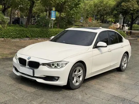 BMW 3 Series 2015 — фото 1
