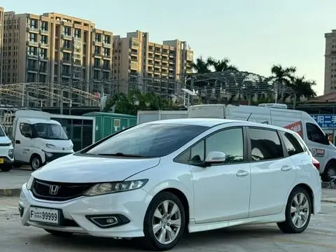 Honda Jade 2013