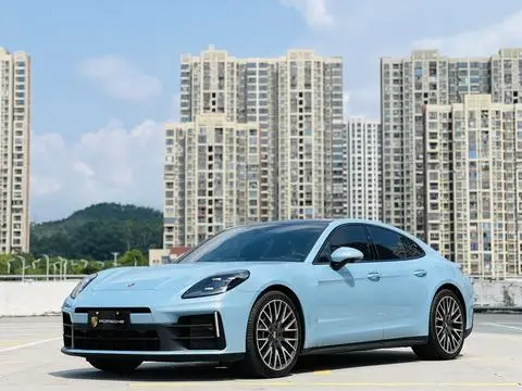 Porsche Panamera 2024