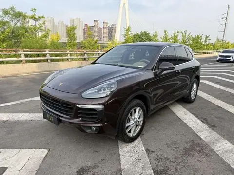 Porsche Cayenne 2016