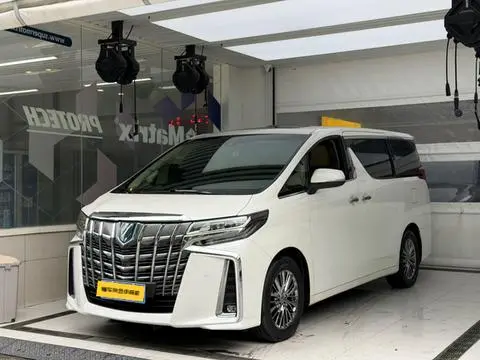 Toyota 埃尔法 2021 — фото 1