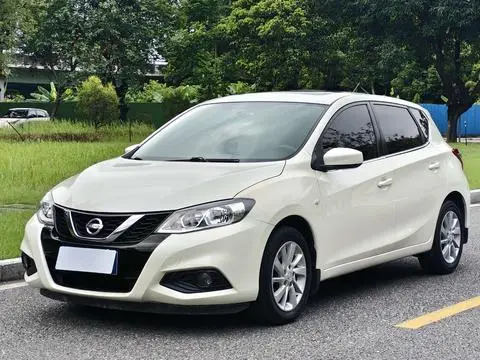 Nissan 骐达TIIDA 2016 — фото 1